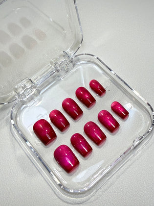 Pink cat-eye