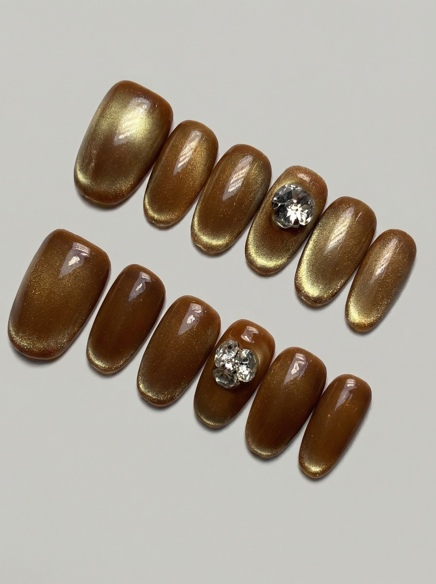 Nudesh-Gold cat eye